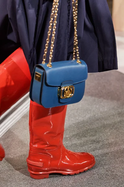 Look 29